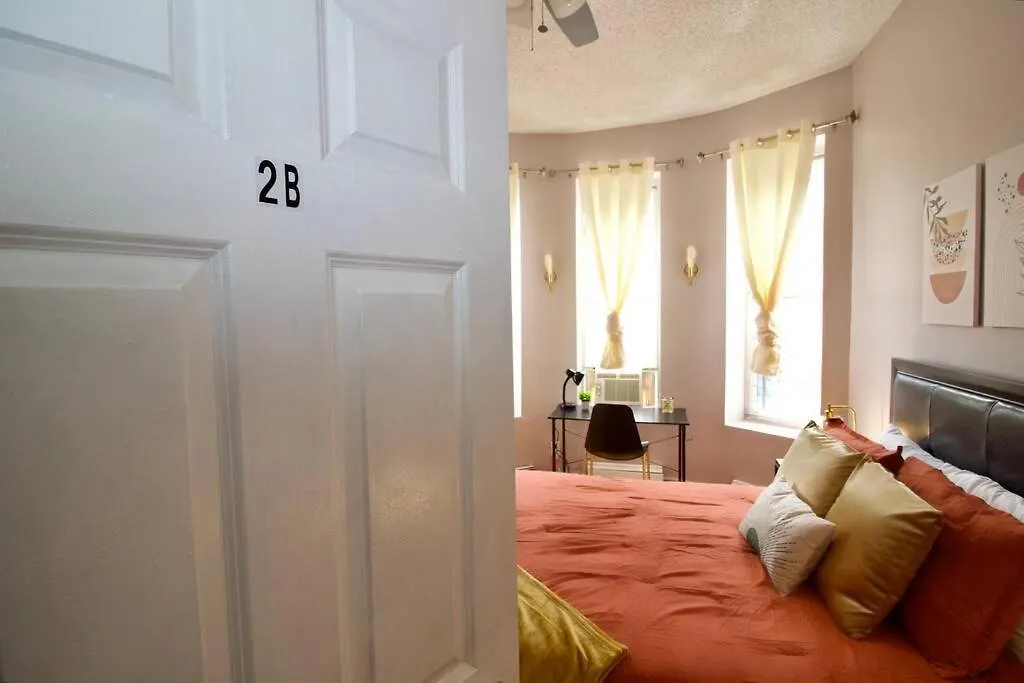 Appartement Tuk Ahoy - Sunset Suite 2B With Shared Spaces New York