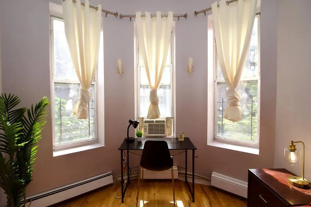 Appartement Tuk Ahoy - Sunset Suite 2B With Shared Spaces New York Verenigde Staten
