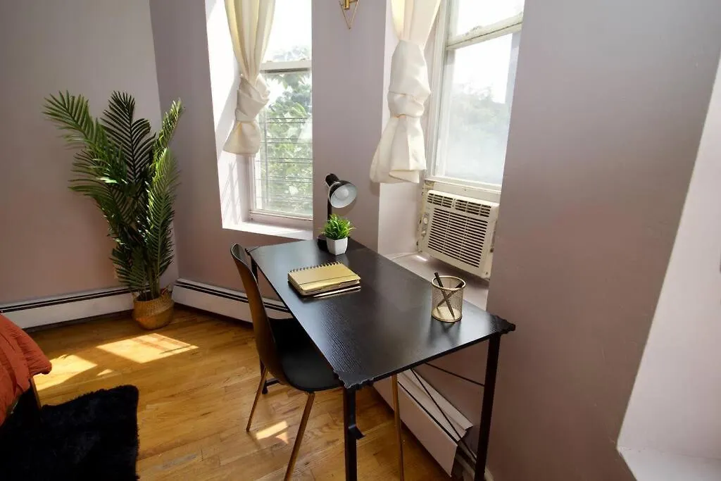 Tuk Ahoy - Sunset Suite 2B With Shared Spaces New York