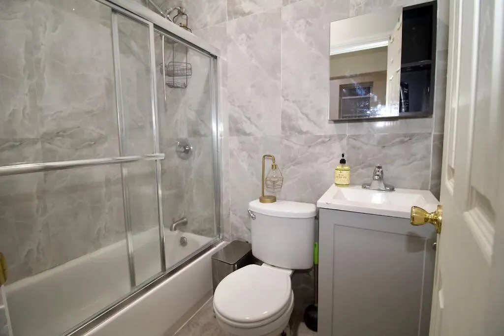 Tuk Ahoy - Sunset Suite 2B With Shared Spaces New York Appartement